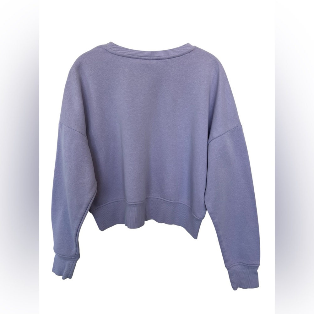 💜 EUC FILA Lavender Cropped Sweatshirt | Oversized Fit | Women’s Medium - Picture 2 of 6